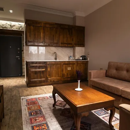 Magical House Hotel 4*