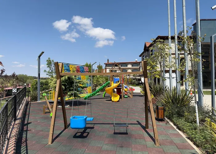 Magical House Hotel 4*