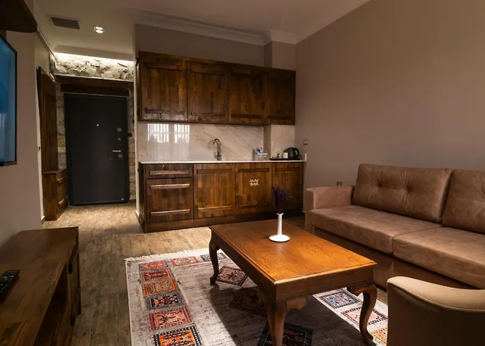 Magical House Hotel 4*